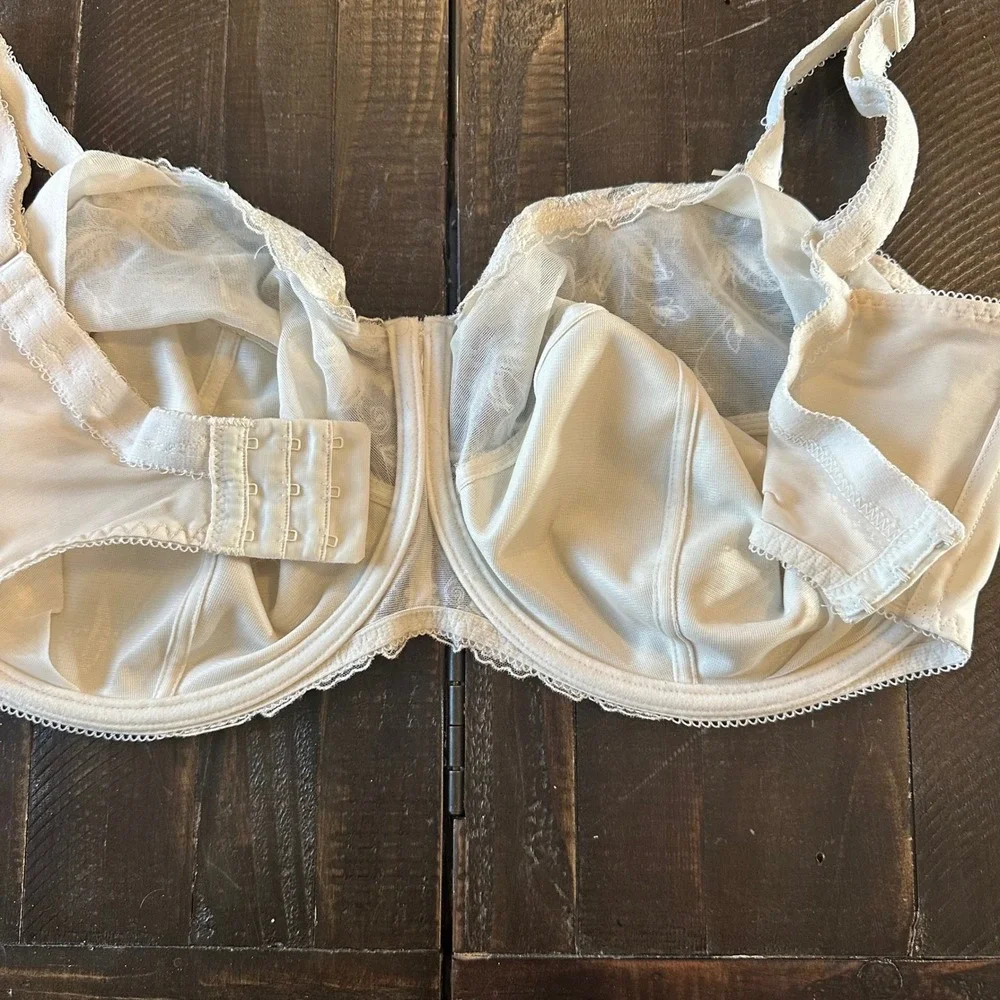 Fantasie Kara Bra Size 36J US FL2092 Underwired‎ Full Cup Solid Ivory EUC